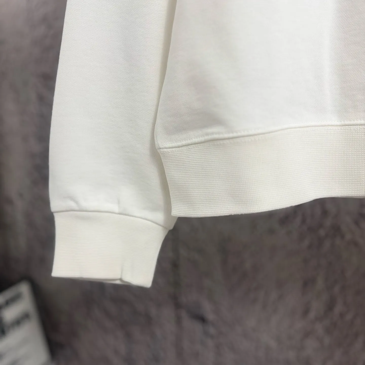 《𝙉𝙚𝙬⚜️ 》 2026* New Arrival 460 Same Style Size：S M L XL XXL ：White Black Light Coffee Brown